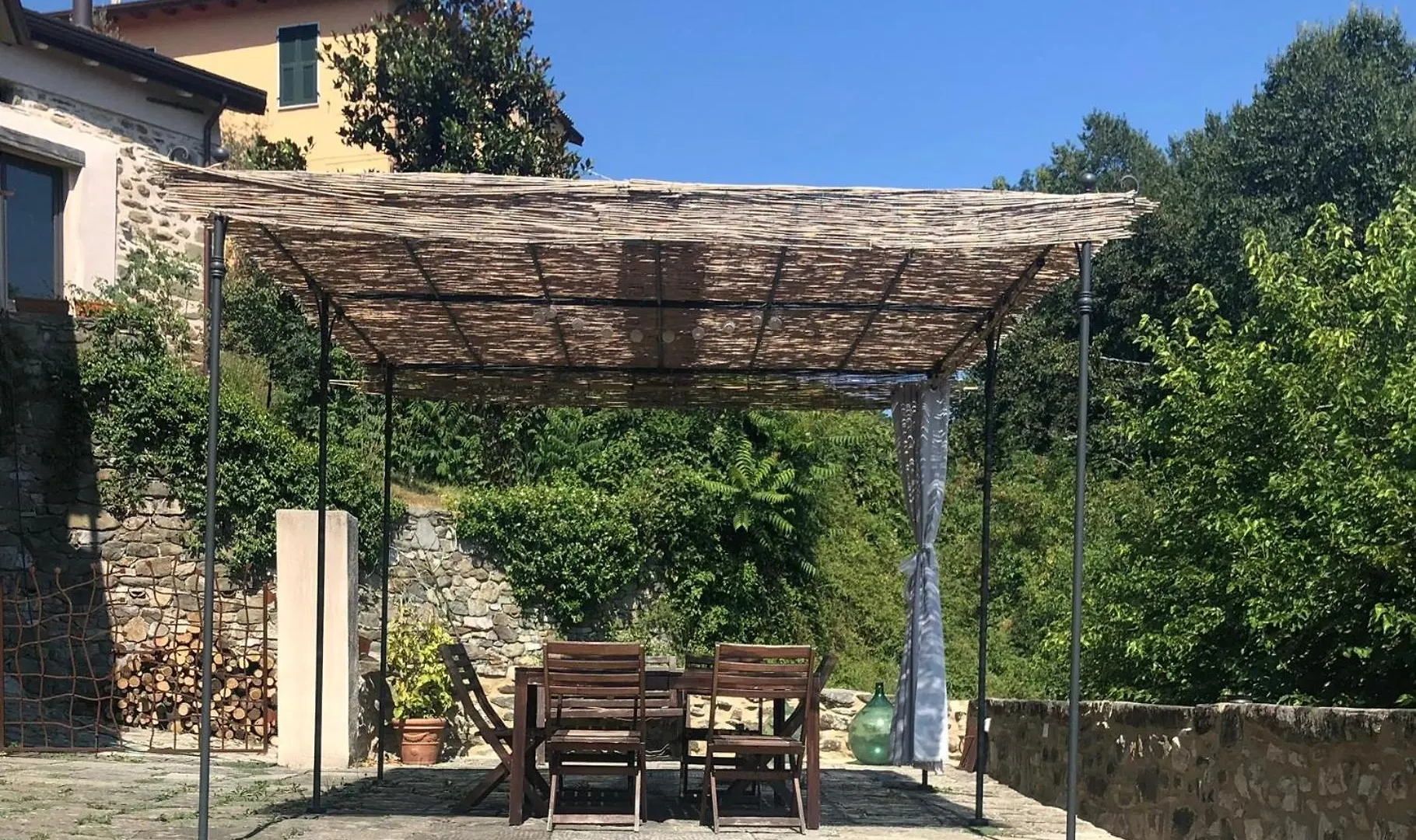 Encanto Di Arlia Fivizzano Alojamento de Acomodação e Pequeno-almoço